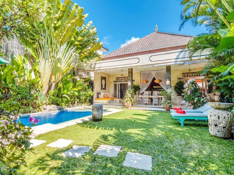Villa Balissima เซมินยัค ภายนอก รูปภาพ
